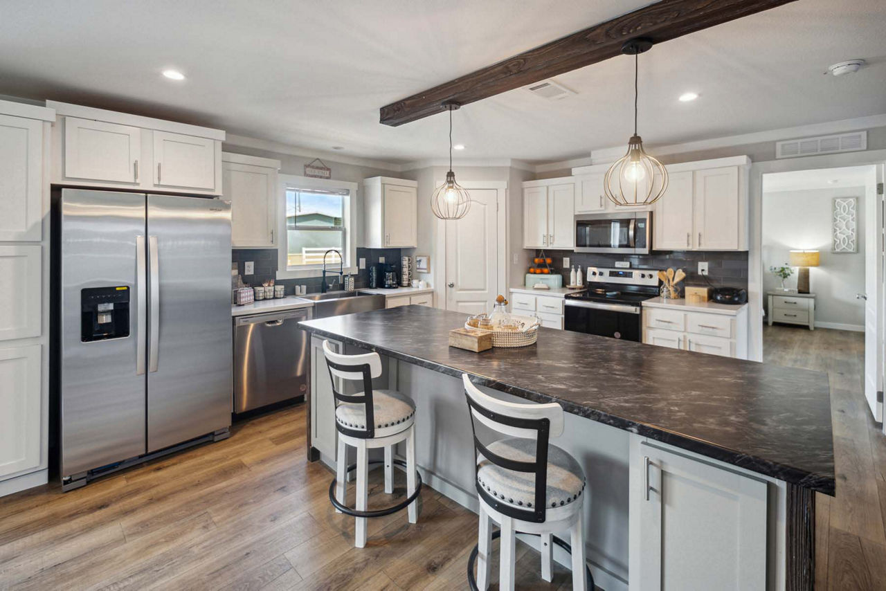Cedar Creek 3276H42106 - Champion Homes | Champion Homes